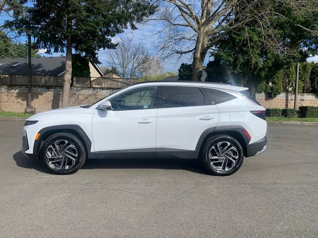 Certified 2025 Hyundai Tucson Limited image 2