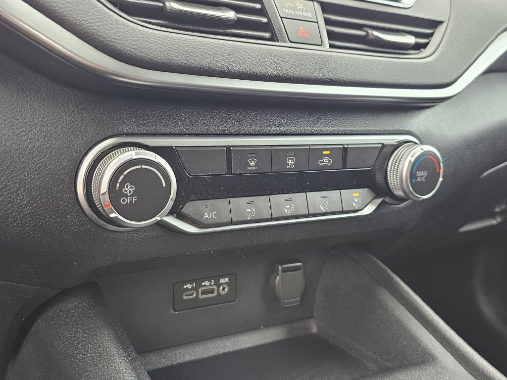 Used 2020 Nissan Altima 2.5 S FWD image 28