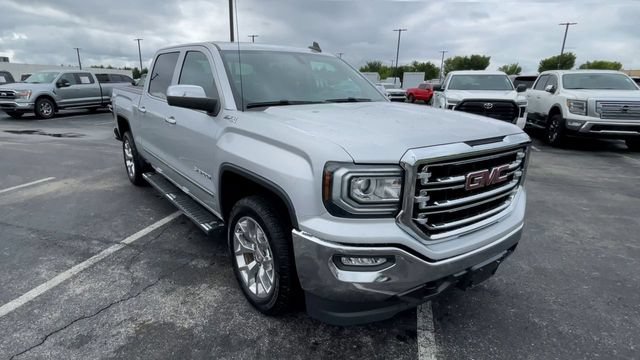 Used 2018 GMC Sierra 1500 SLT w/ SLT Premium Package AWD/4WD image 4