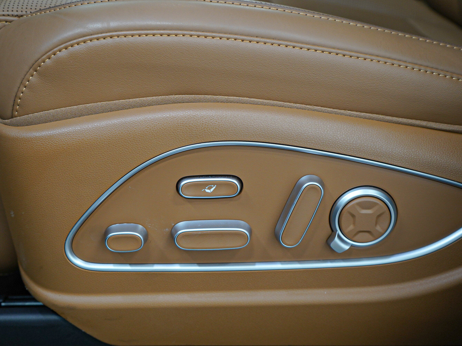 Used 2026 Hyundai Palisade Calligraphy AWD/4WD image 31