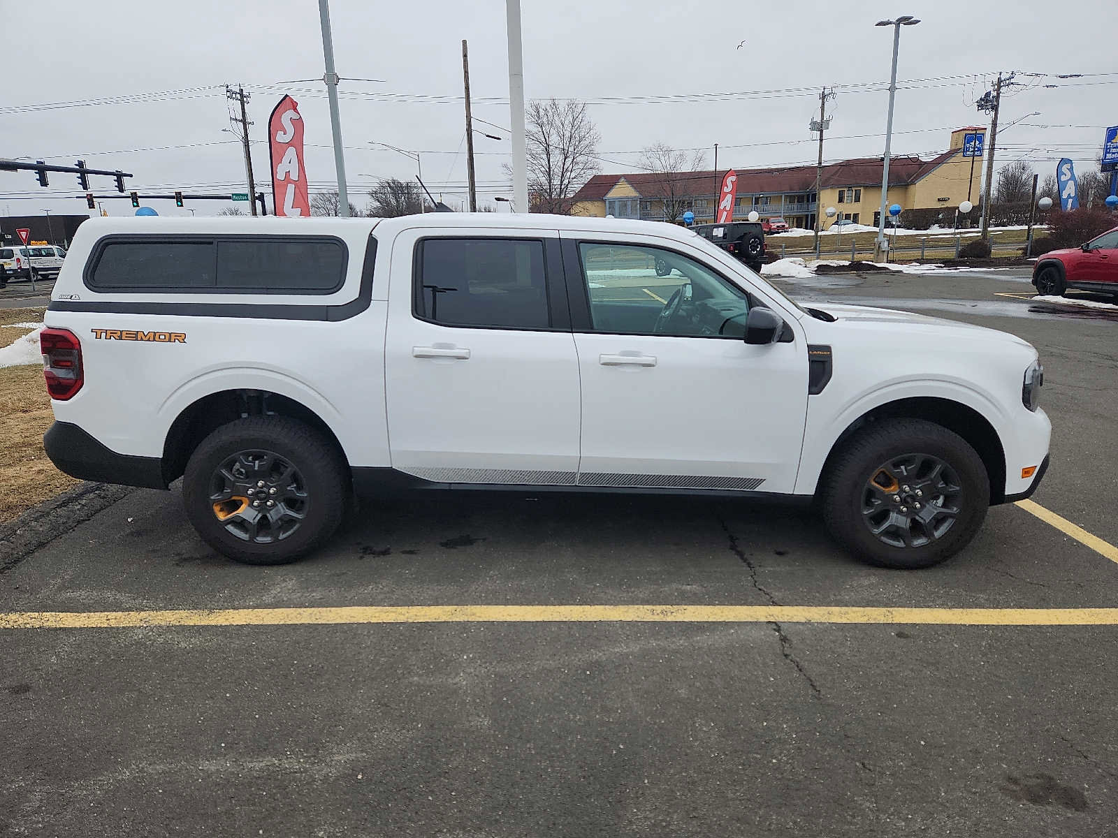 Used 2024 Ford Maverick Tremor w/ Tremor Off-Road Package image 7