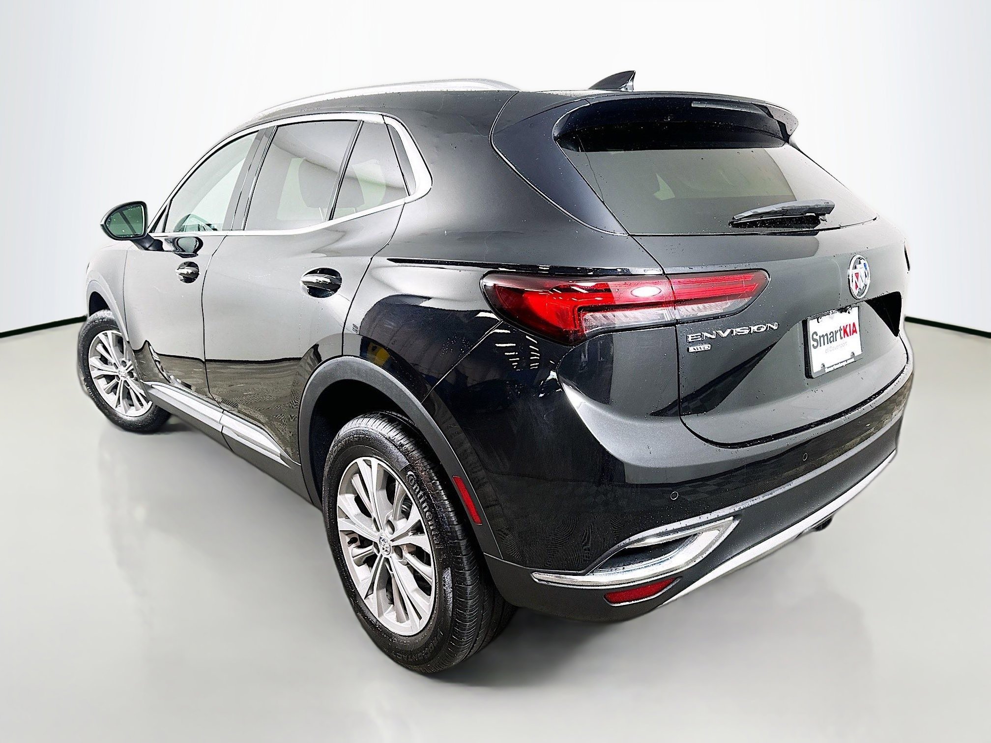 Used 2023 Buick Envision Preferred AWD/4WD image 5