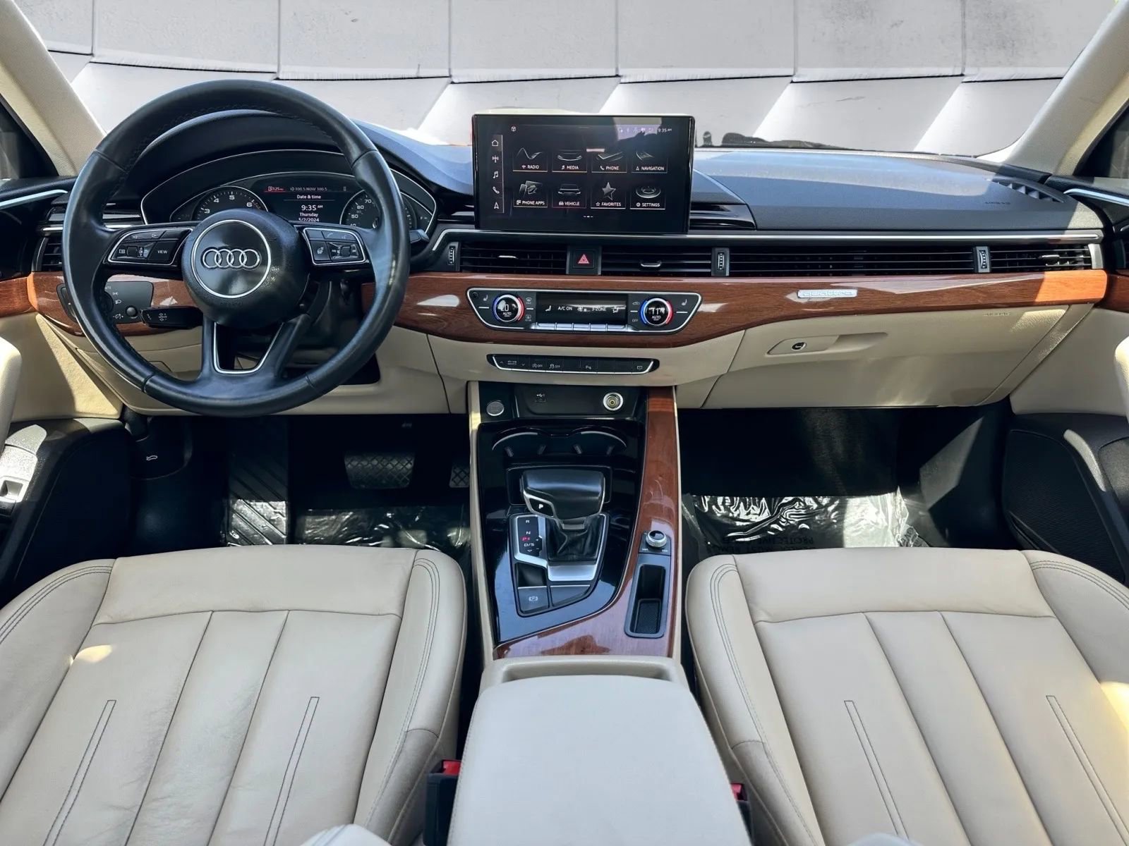 Used 2021 Audi A4 2.0T Premium w/ Convenience Package image 12