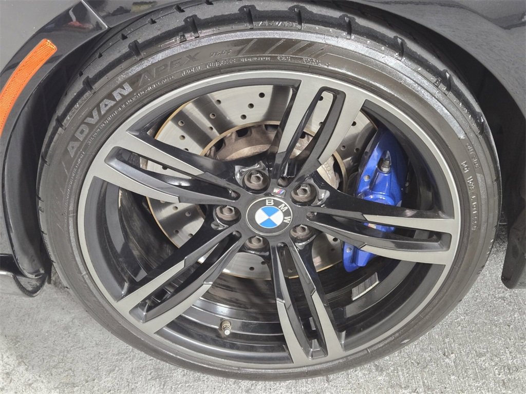Used 2018 BMW M2 image 11