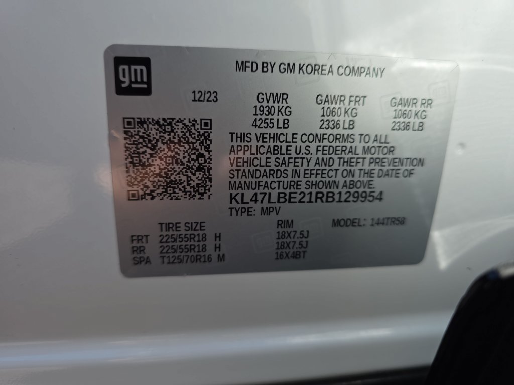 Certified 2024 Buick Envista Sport Touring w/ Convenience I Package FWD image 35