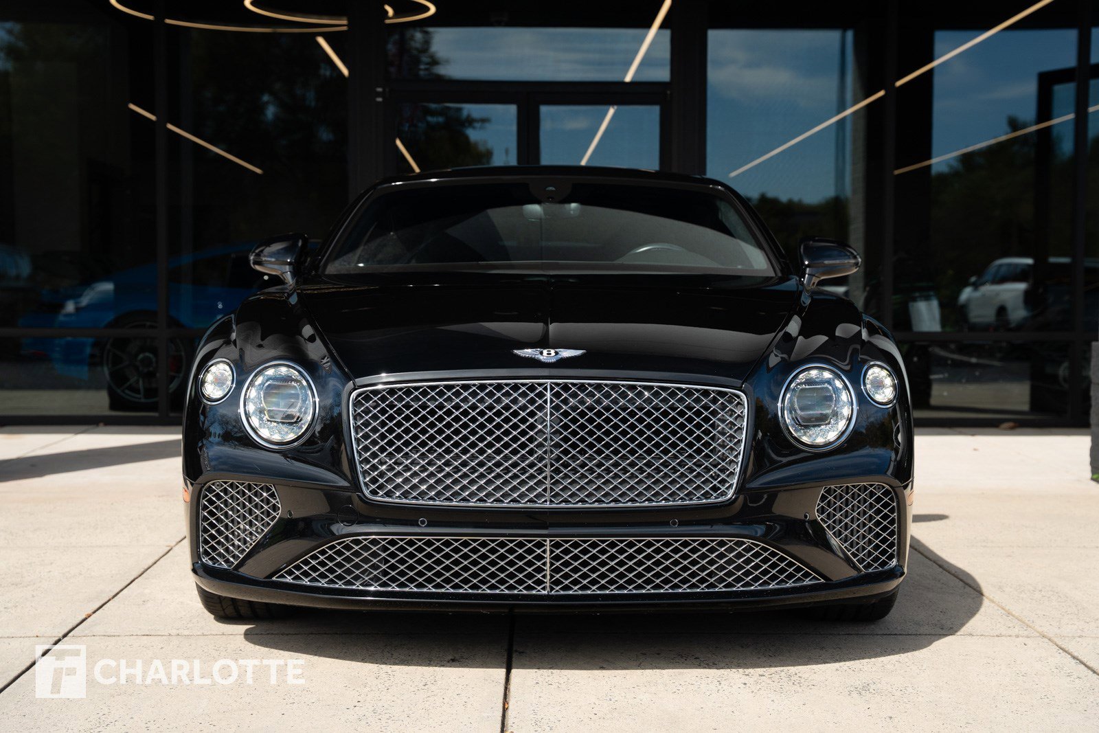 Used 2020 Bentley Continental GT image 4