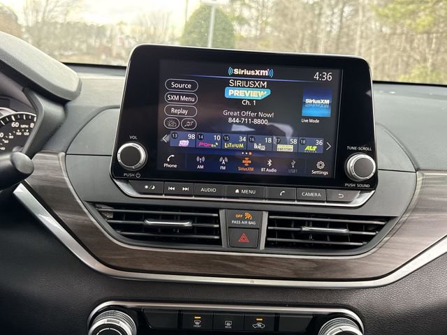 Used 2023 Nissan Altima 2.5 SV image 12