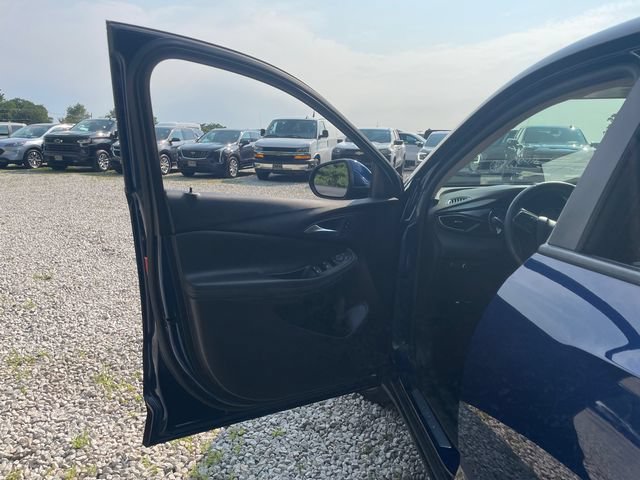 Used 2023 Buick Encore GX Preferred AWD/4WD image 23