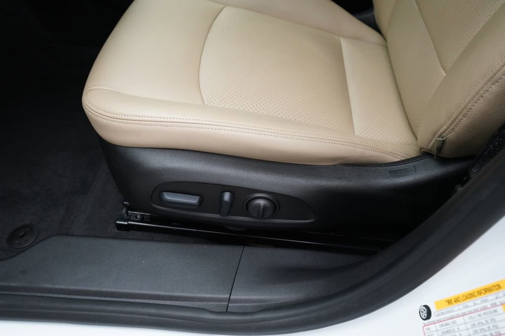 Certified 2022 Chevrolet Malibu LT image 28