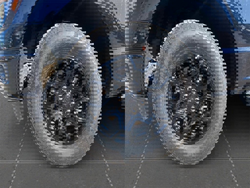 Used 2024 Ford F150 XLT w/ FX4 Off-Road Package image 10