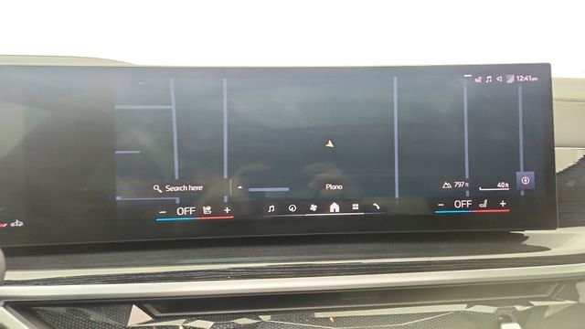 Used 2024 BMW X7 xDrive40i w/ M Sport Package image 51