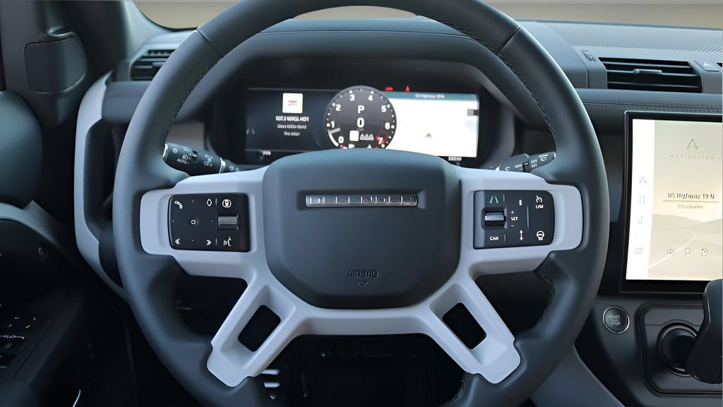 Used 2026 Land Rover Defender 110 X-Dynamic SE AWD/4WD image 15