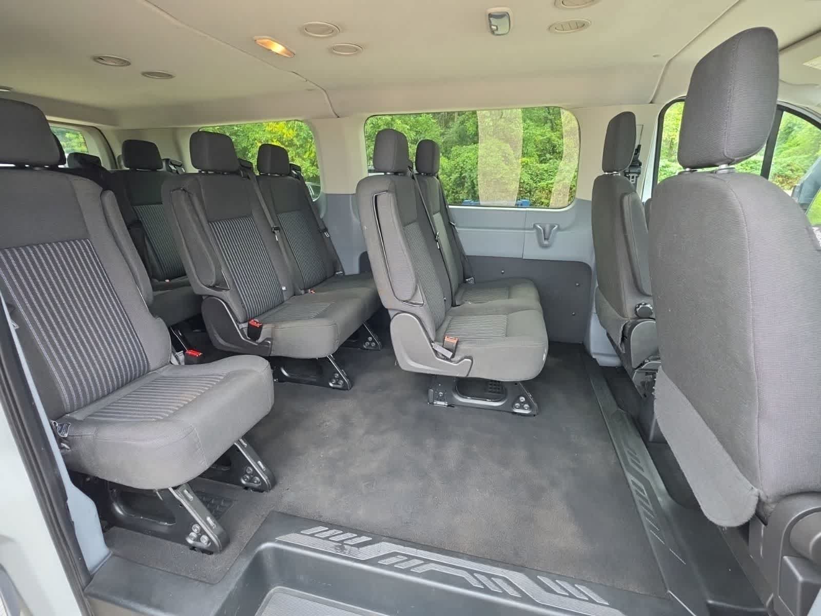 Used 2016 Ford Transit 150 XLT RWD image 30
