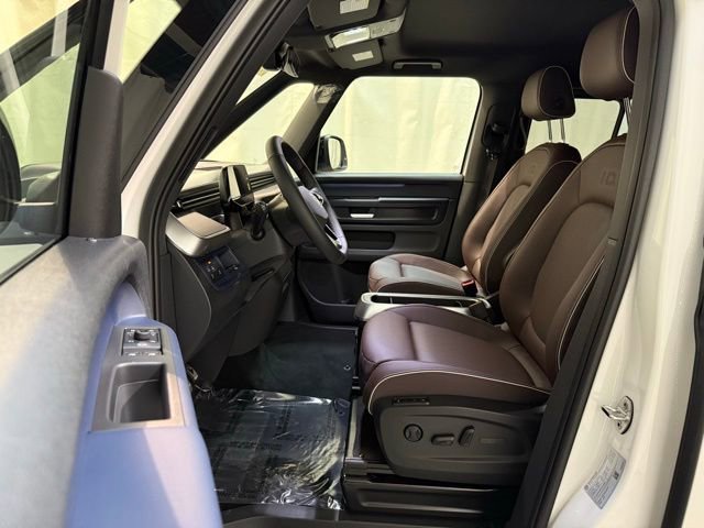 New 2025 Volkswagen ID. Buzz Pro S image 14