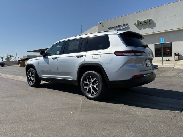 New 2025 Jeep Grand Cherokee L Limited w/ Trailer Tow Package image 4