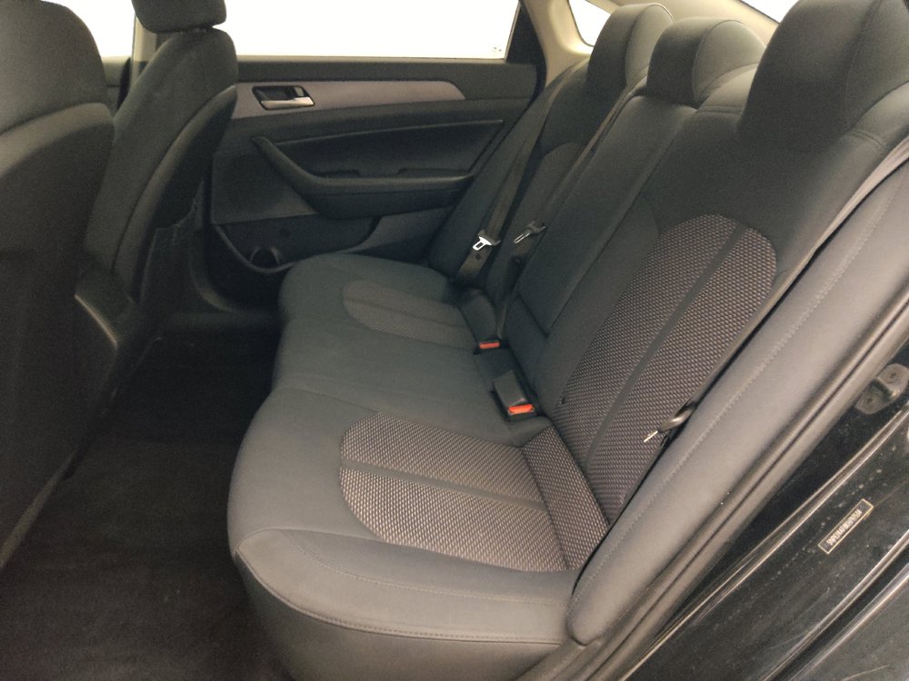 Used 2019 Hyundai Sonata SE FWD image 18