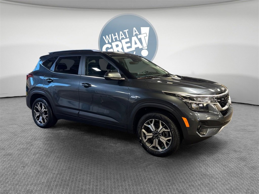 Certified 2023 Kia Seltos EX