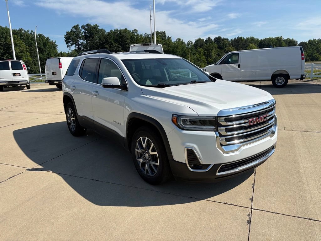 Used 2023 GMC Acadia SLT w/ Preferred Package AWD/4WD image 8