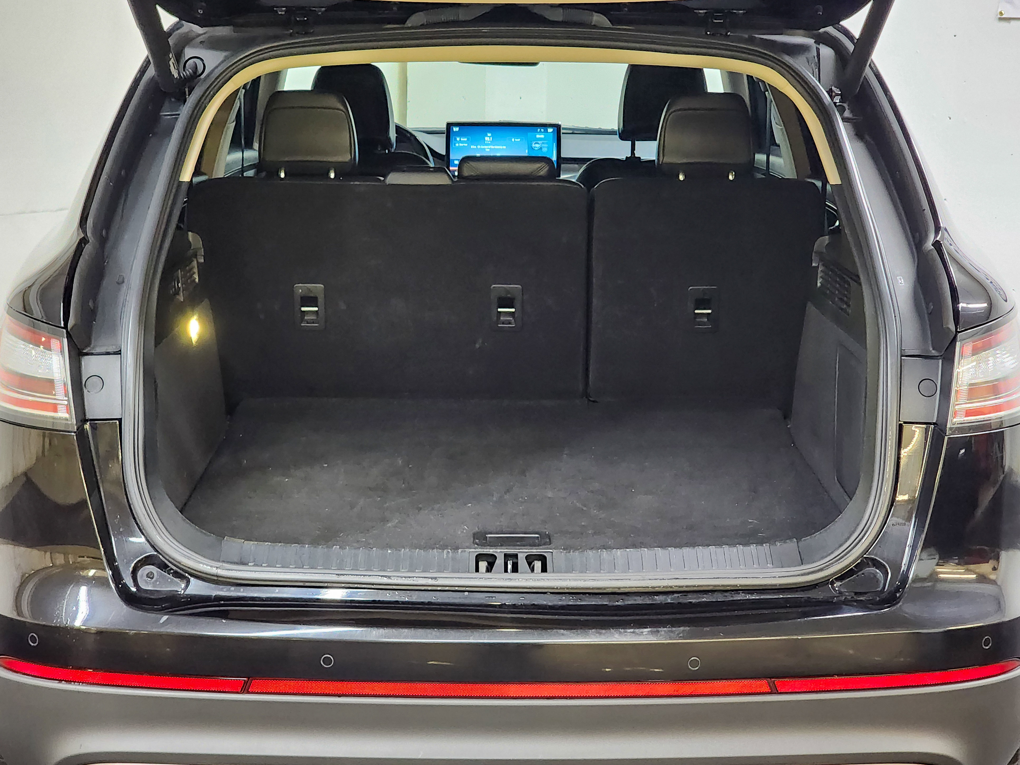 Used 2022 Lincoln Nautilus FWD image 8