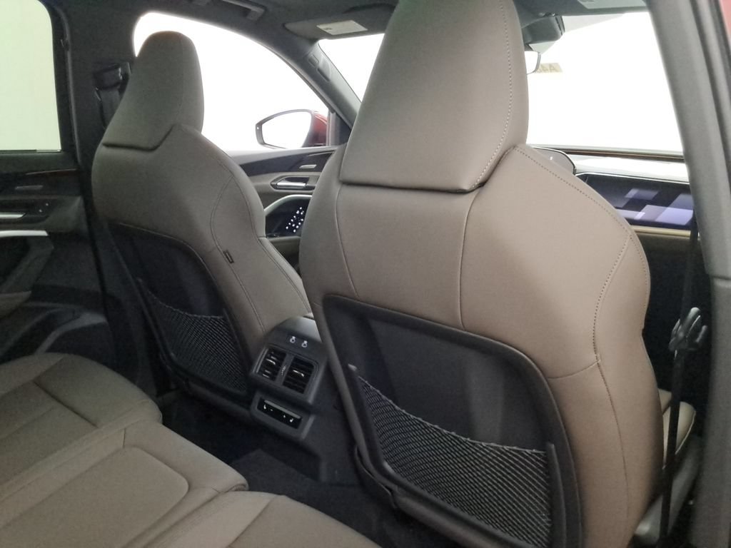 Used 2025 Audi Q5 Prestige AWD/4WD image 24