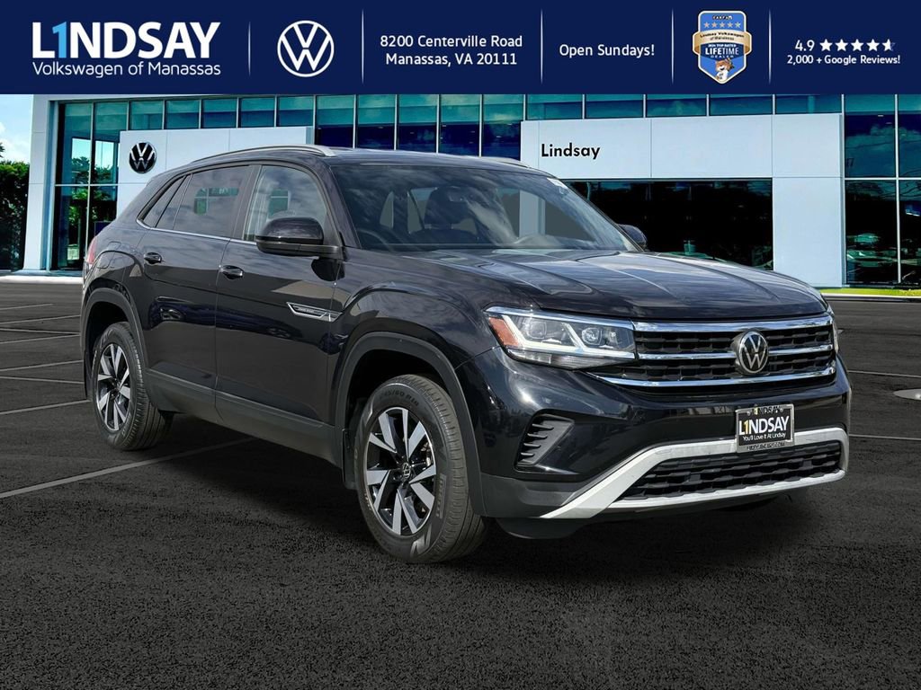 Used 2021 Volkswagen Atlas Cross Sport SE image 1