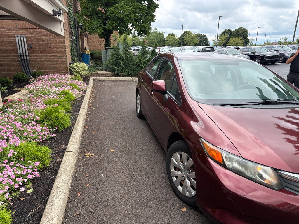 Used 2012 Honda Civic LX image 4