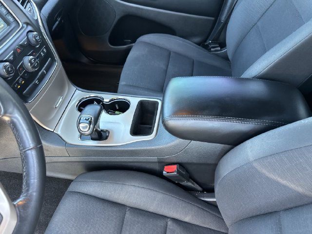 Used 2015 Jeep Grand Cherokee Laredo w/ Quick Order Package 23E RWD image 21