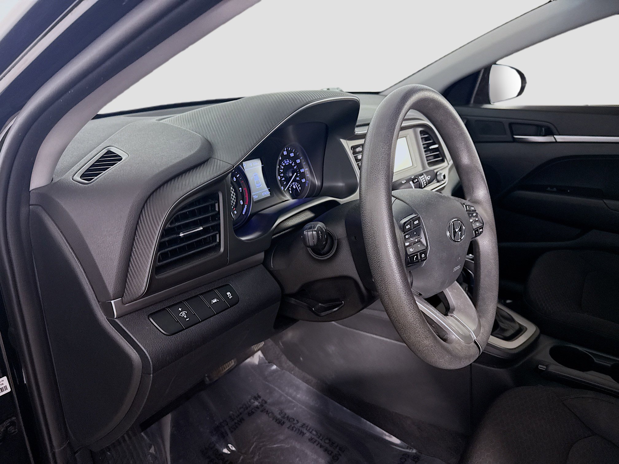 Used 2020 Hyundai Elantra SE w/ Cargo Package (C1) image 22