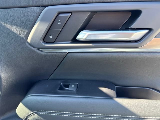 New 2027 GMC Terrain Elevation w/ LPO, Floor Liner Package AWD/4WD image 37
