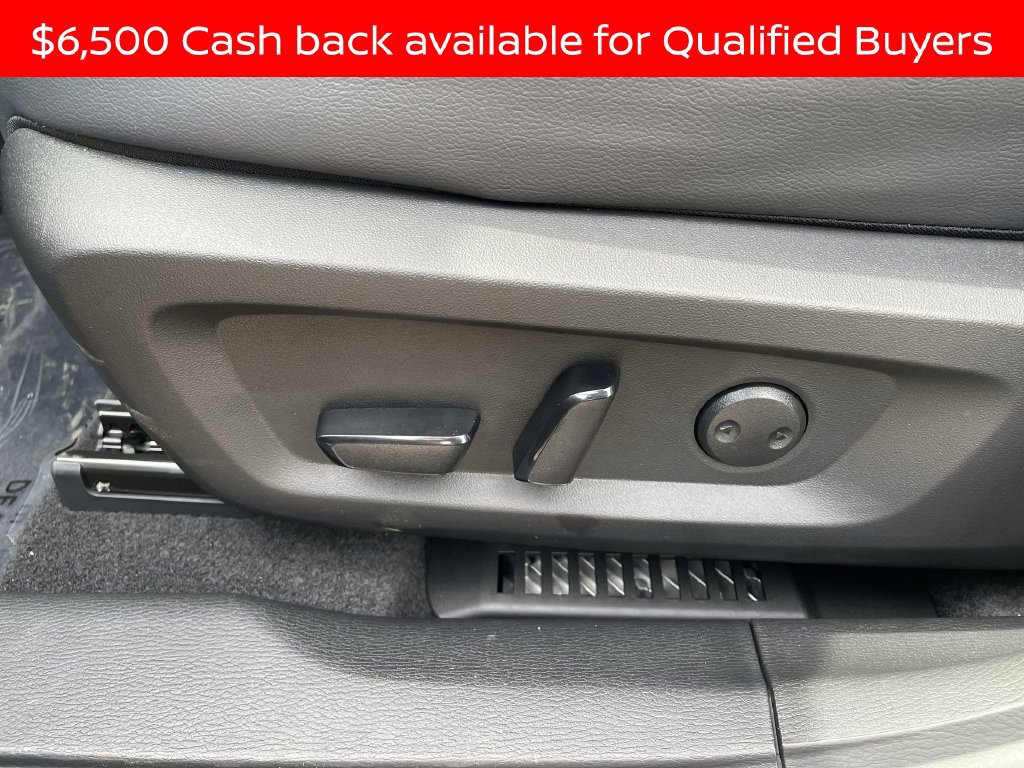 New 2026 Nissan Rogue Platinum AWD/4WD image 25