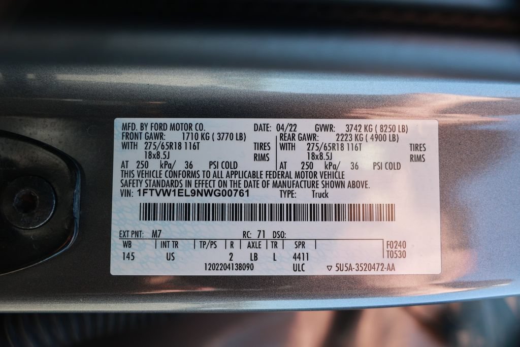 Used 2022 Ford F150 Lightning XLT AWD/4WD image 43
