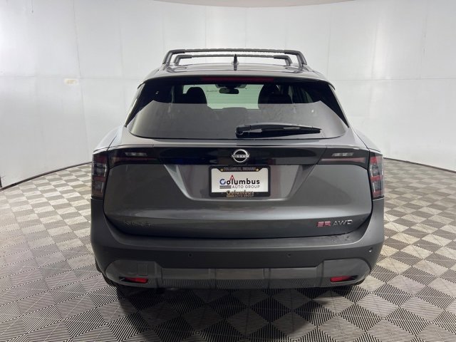 New 2026 Nissan Kicks SR w/ Cold Weather Package image 5