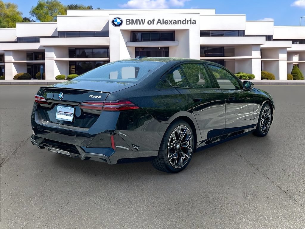 Used 2026 BMW 550e xDrive w/ Executive Package AWD/4WD image 7