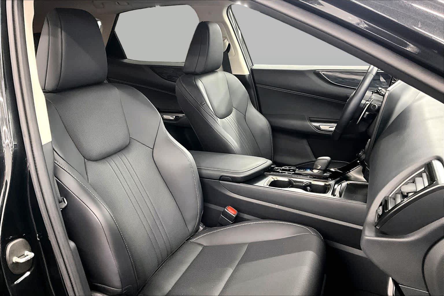 Used 2026 Lexus NX 350h AWD w/ Accessory Package (2T) image 9