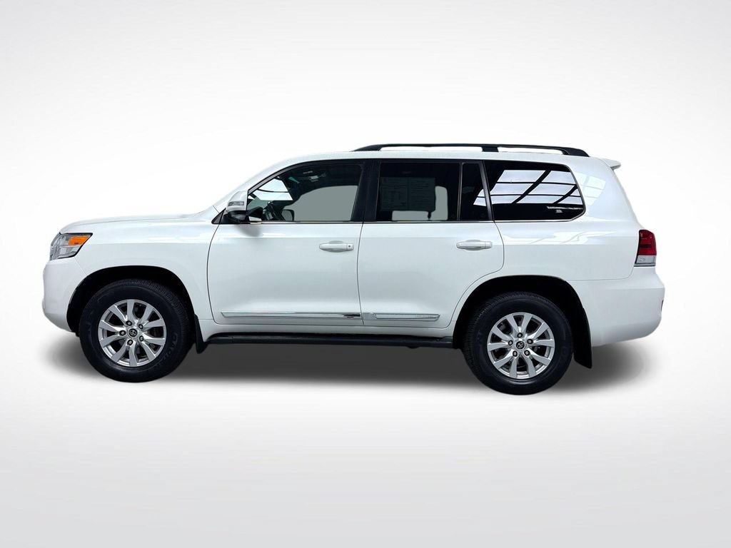 Used 2016 Toyota Land Cruiser AWD/4WD image 3