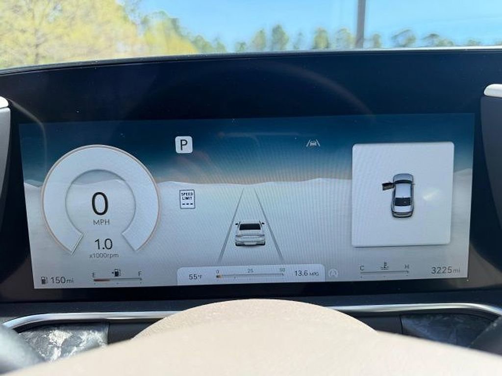 Used 2025 Genesis G90 3.5T image 6