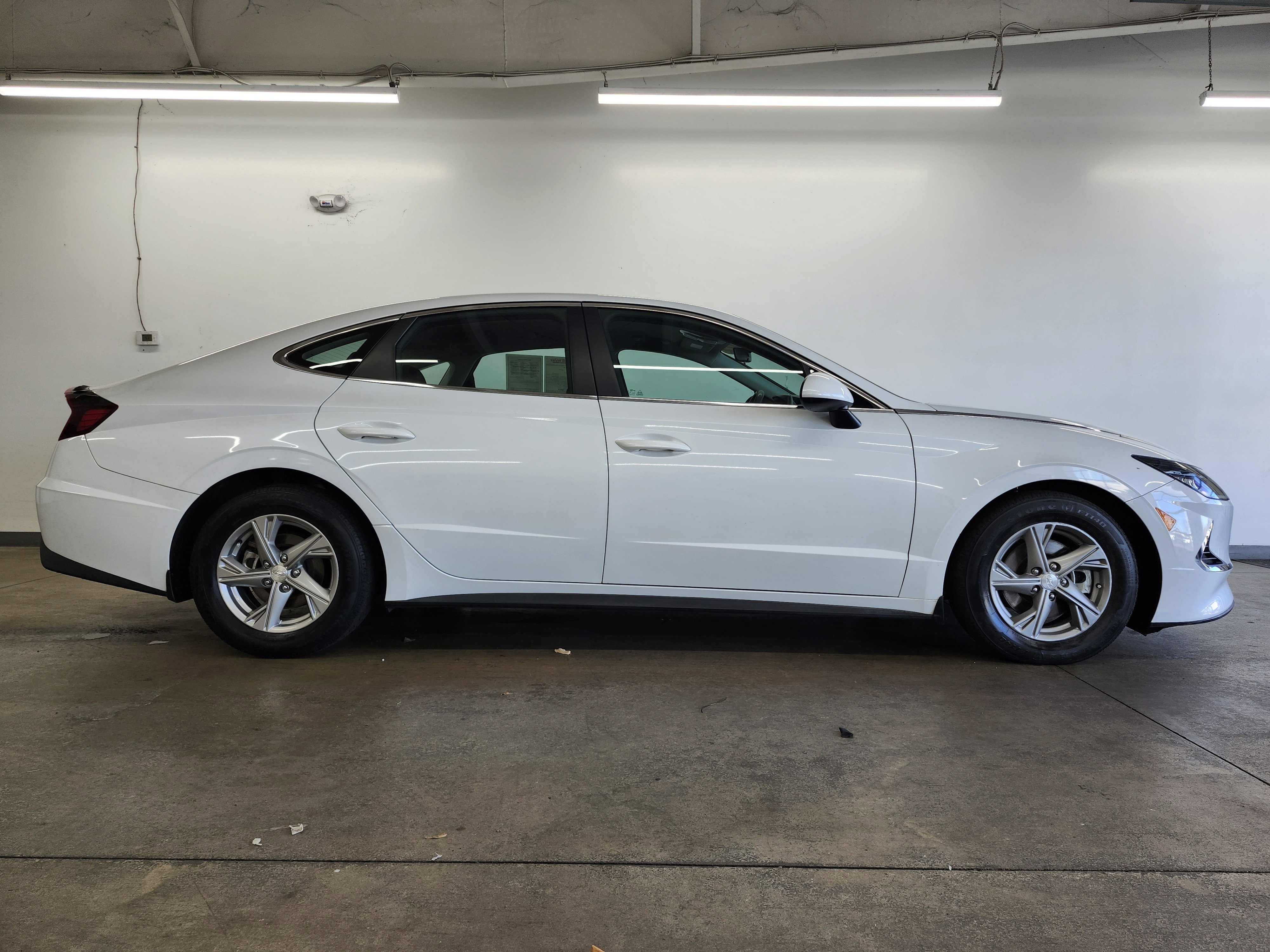 Used 2022 Hyundai Sonata SE image 19