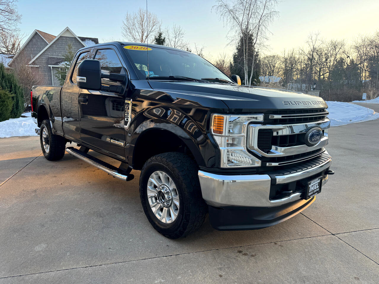 Used 2020 Ford F350 XLT w/ FX4 Off-Road Package image 9