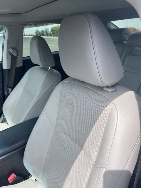 Used 2014 Lexus ES 350 w/ Luxury Package image 10