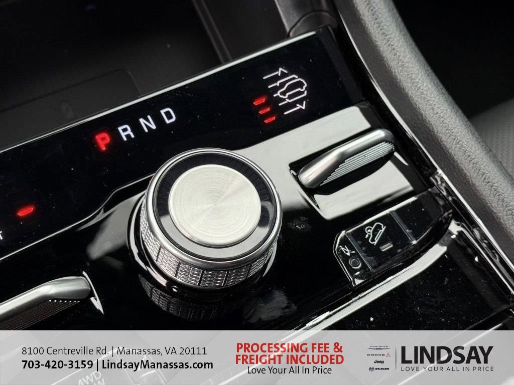New 2025 Jeep Grand Cherokee Overland w/ Adv Protech Group III image 28