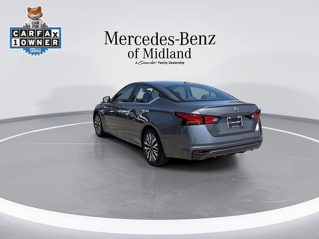 Used 2025 Nissan Altima 2.5 SV FWD image 6