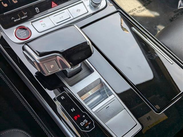 Certified 2023 Audi S8 AWD/4WD image 12
