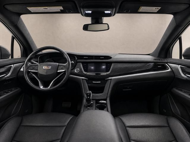Used 2024 Cadillac XT6 Premium Luxury AWD/4WD image 12