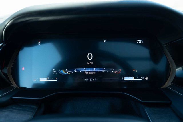 Used 2023 Jeep Grand Cherokee L Overland w/ Advanced Protech Group III image 24