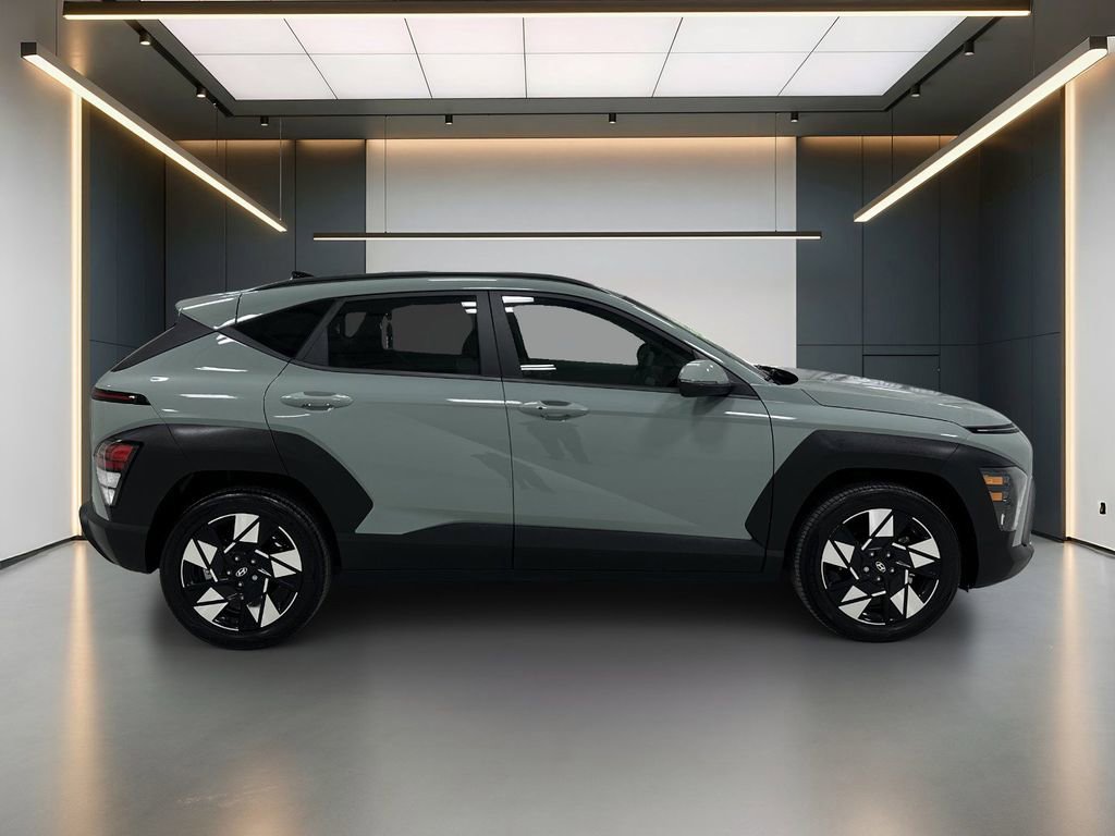 Certified 2024 Hyundai Kona SEL FWD image 6