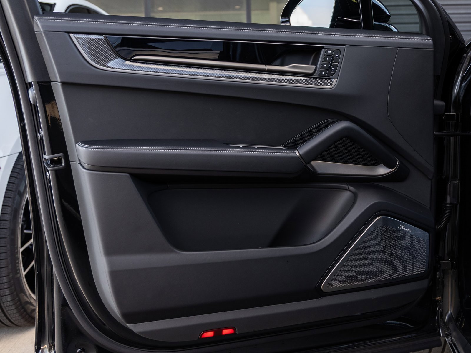 New 2026 Porsche Cayenne Turbo image 21