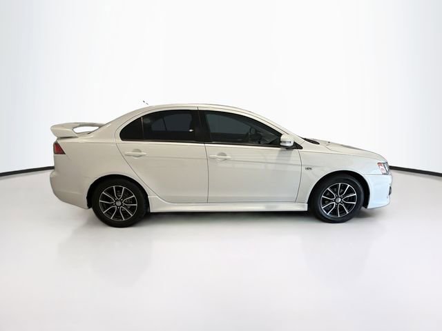 Used 2017 Mitsubishi Lancer ES FWD image 8