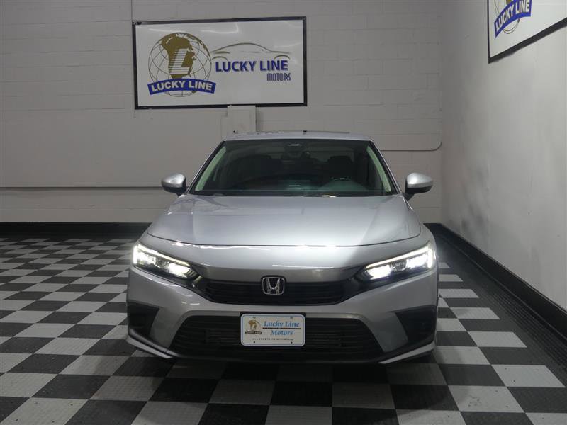 Used 2023 Honda Civic EX image 2