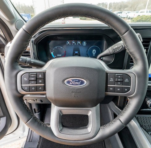 New 2026 Ford F250 Lariat w/ Black Appearance Package image 37