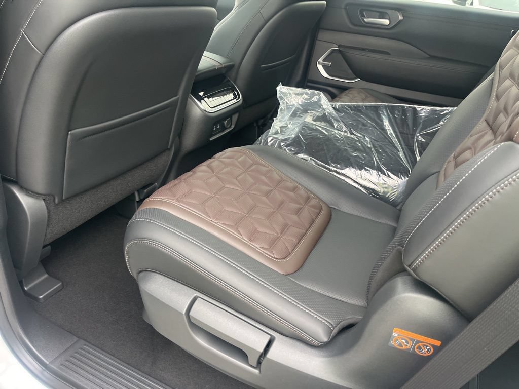 New 2026 Nissan Armada Platinum Reserve AWD/4WD image 36